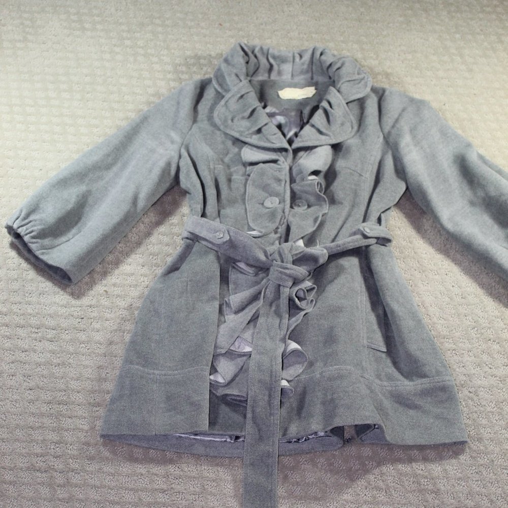 SUPER CHIC! a'reve Size Large Grey Ruffled Belted Pea Coat